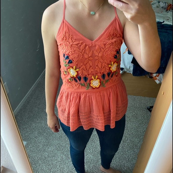 Anthropologie; Anthro Seen Worn Kept Gia Embroidered Tank Size 6 - Picture 2 of 5